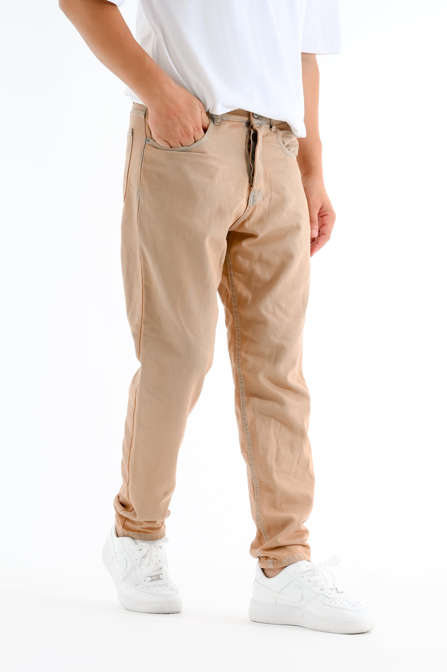 beige jeans withe blue touches